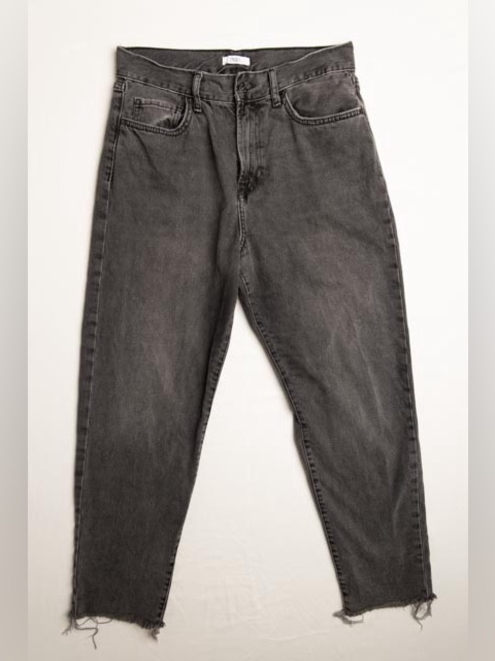 Forever 21 Women’s Washed Charcoal Relaxed Jeans